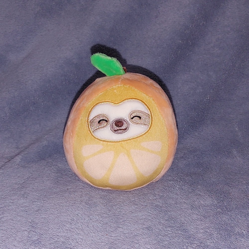 🛍️2/$20🛍️Squishmallow 4" Simon Orange Costume Sloth Plush
